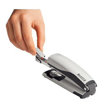LEITZ Bürohefter NeXXt 5522 55220025 rot 40 Blatt