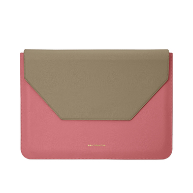 The trendy bag to carry your laptop safely