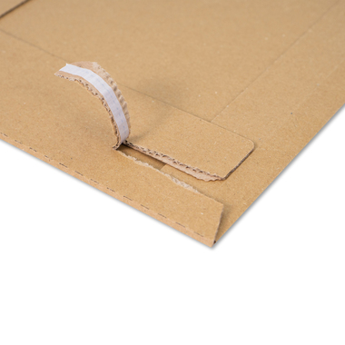 Shipping bag with self-adhesive seal in brown 250x360x50mm