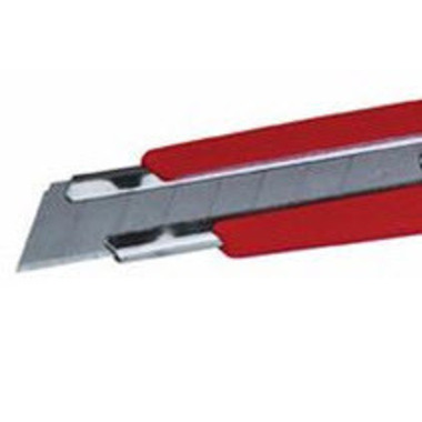NT Cutter 18mm L-500P mit 3 Klingen