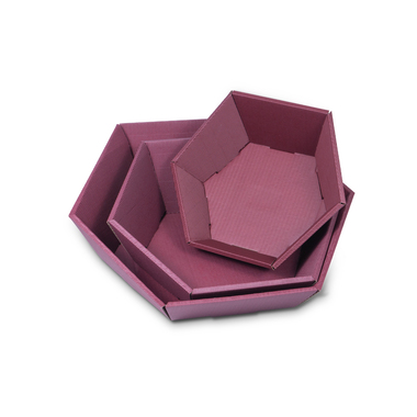 Sechseckiger Geschenkkorb mit offener Welle in weinrot 290x270x60mm